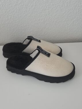 Wild Pair Women's Slip-On Shearling-Look Slippers in Cream and Black